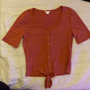 Aeropostale Brick snap button tie front shirt